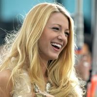 Blake Lively on the set of 'Gossip Girl' shooting on location | Picture 68541